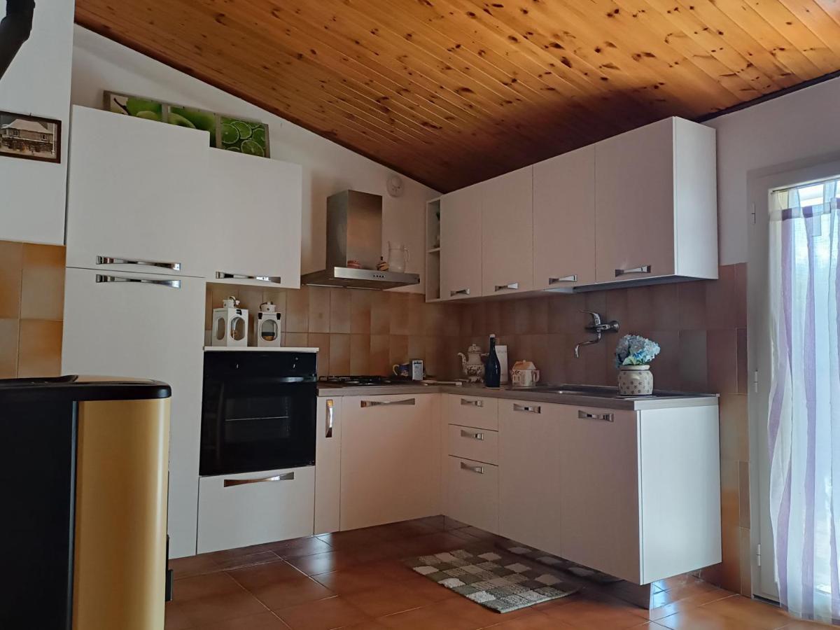 Appartamento Gradoli, Lago Di Bolsena Bagian luar foto